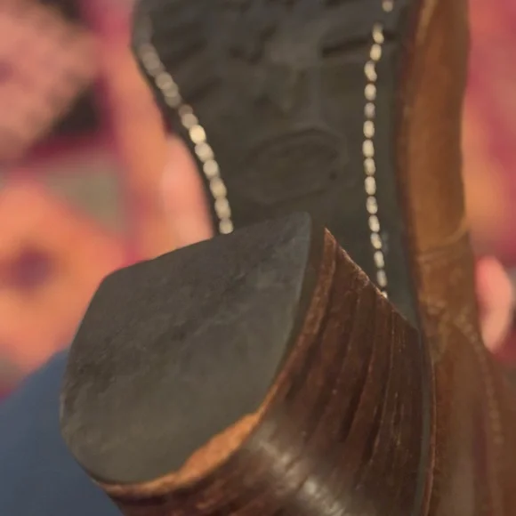 Women’s Sabrina frye boots - Picture 2 of 10